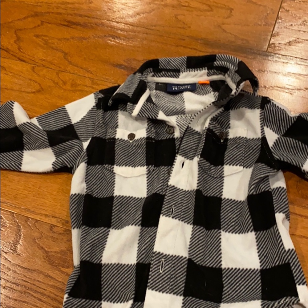 Children’s place shirt